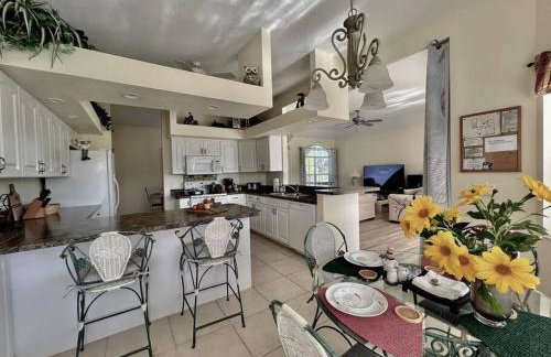 Villa with swimming pool & spa in quiet area - Foto 29