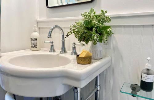 Zen Treehouse Retreat-Great Views & Peaceful Decks - Foto 18