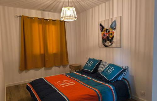 villa récente climatisée avec piscine privée - Photo 21