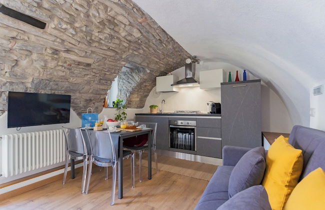 Pozzo Vertical Apartment With Garden and Parking by Rent all Como - Foto 13