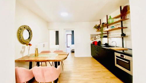 Hotel Apartment with 2-en suite Bedrooms - Foto 3