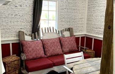 Quaint Loft Cabin with Luminous Spaces in Bayfield, Wisconsin - Foto 6