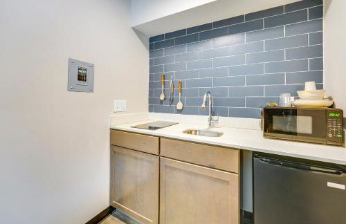 WFH-Friendly Studio Near Lighthouse Beach! - Foto 10