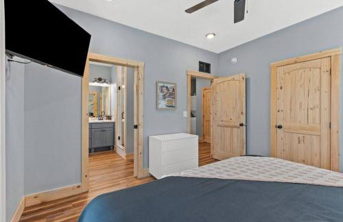 Brand New/ATV Trailer Parking/ 5 min to Miguel's - Foto 43