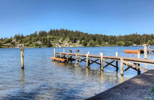 Breathtaking Beach House with Fireplace and Gorgeous Sights in Otis, Oregon - Foto 48