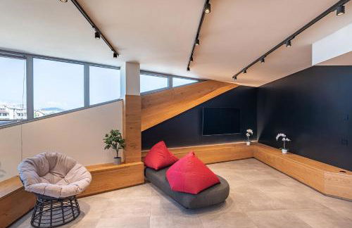 [Attico di Design] a 5 min da Centro e Fiera - Foto 10