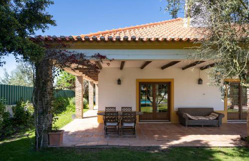 Casa com Piscina Privada em Palmela - Jardim & Estacionamento - Foto 36