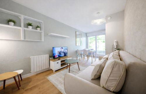 Charmant appartement 2 chambres - Photo 1