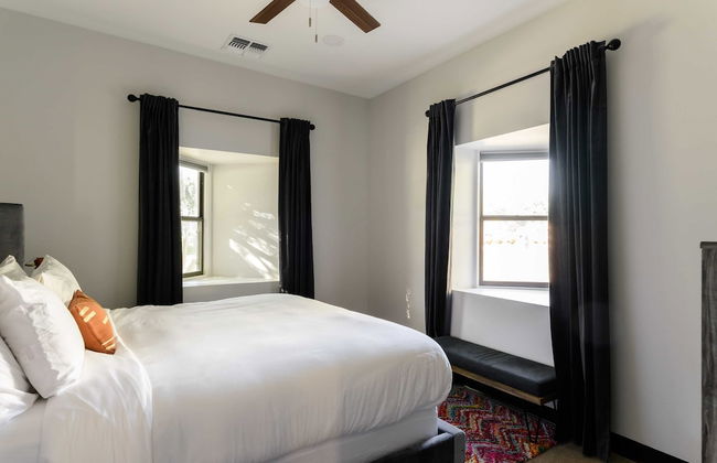 Luna by Avantstay Industrial Artist's Loft in Old Town w/ Billiards - Foto 4