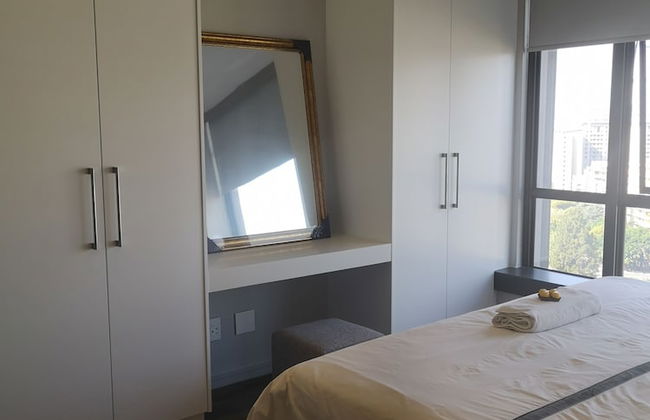 Stunning Apartment in Sandton - Photo 7