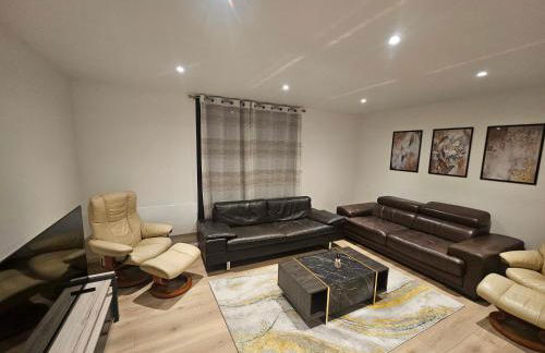 Appartement 75m2 neuf 15 min centre ville - Foto 1