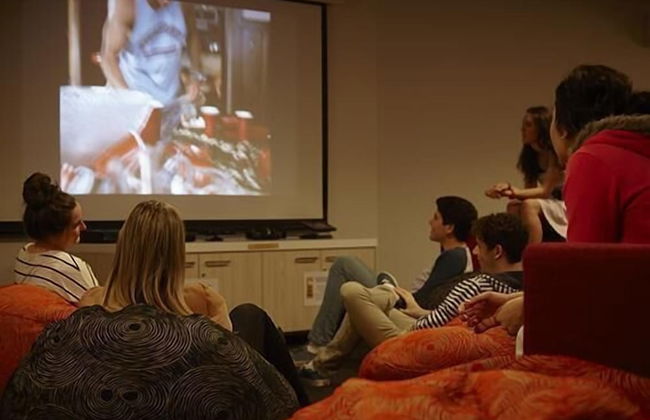 Deakin Residential Services - Foto 13