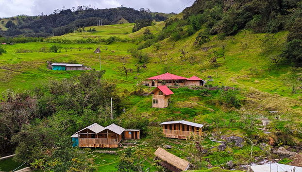 Explore the area of Salinas