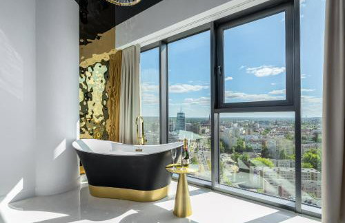 Goldstar Apartament- Wanna z widokiem, 19 Piętro, Hanza Tower Szczecin - Foto 1