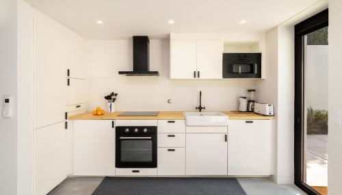 WHome Beachside Bliss In Carcavelos, 1BR With Patio & Parking - Foto 2, stove, dishwasher