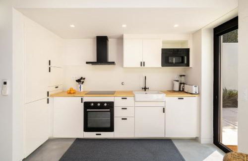 WHome Beachside Bliss In Carcavelos, 1BR With Patio & Parking - Foto 2