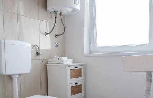 3 Bedroom Stunning Home In Siskovci - Foto 6