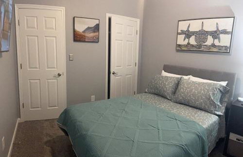 Spacious Home with First Floor King Bed - Foto 7