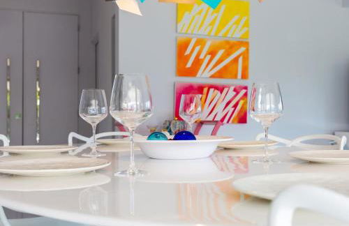 As seen on HGTV Desert Flippers The Pink Door - Foto 40