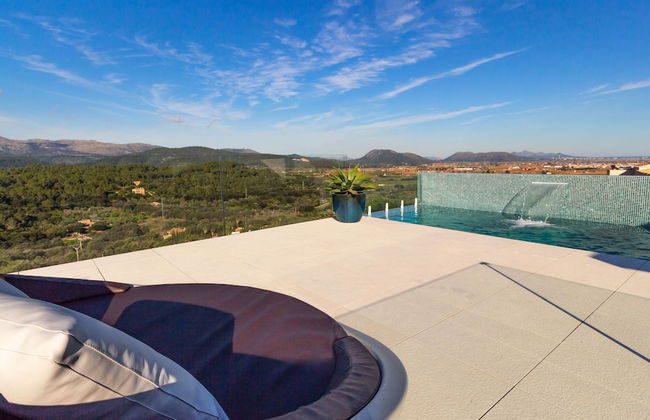 Montblau in Buger With 4 Bedrooms and 5 Bathrooms - Foto 3