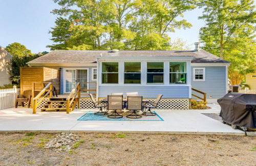 Water Access, Sunroom Ocean View Escape! - Foto 26