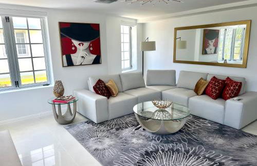 WOW! Best Location! Best Unit! New Renovated South Beach Ocean Front - Foto 11