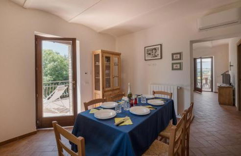 Nice Apartment In Avigliano Umbro - Foto 19