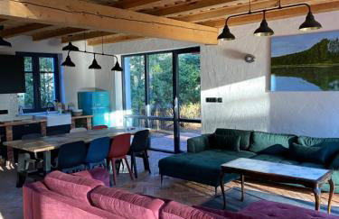 Dom Biały, willa nad jeziorem - Foto 1