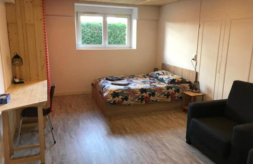 Au parfait, T2 Rdc, calme, parking, idéalement placé - Foto 2