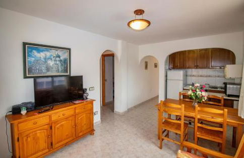 Apartamento con aire acondicionado y piscina ALBERT VILLAS - Photo 13