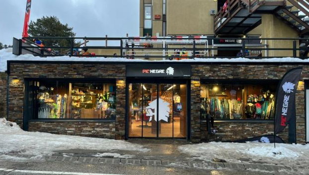 Aluguer de material esqui / snow. Pic Negre - La Molina  - Foto 2