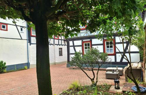 AVAHOME: Haus für 16, WLAN, Parkplätze, Netflix, Nespresso - Foto 47