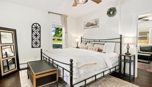 Windsor Farmhouse Family Fun, Yard and Fireplace - Foto 4