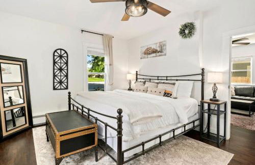 Windsor Farmhouse Family Fun, Yard and Fireplace - Foto 4