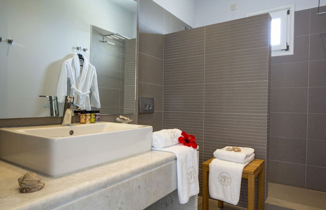 Poseidon of Paros - Photo 34