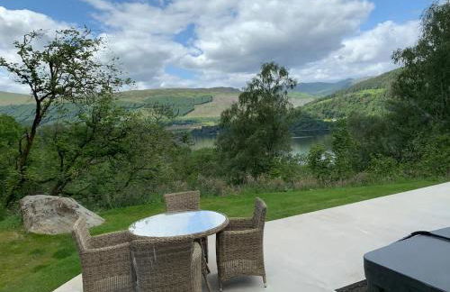 The Tractor Shed- Elevated Hot Tub with Loch Views - Foto 13
