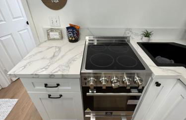 Cozy Villa with Spa, Fireplace, Kitchen, Yard, BBQ - Foto 28