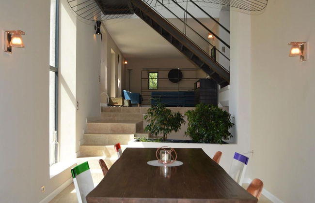 Unique Villa With Private Pool - Photo 27