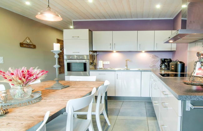 Great Holiday Home in Bastogne With Sauna - Foto 19