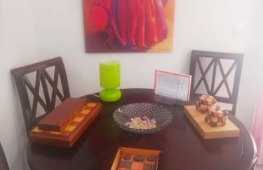 Fantástico ático con terraza, garaje, wifi, con todo para playa, piscina y casa y no facturar maletas! - Foto 8