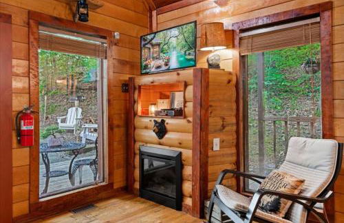 Hot Tub & WiFi - Romantic Hideaway - Foto 21