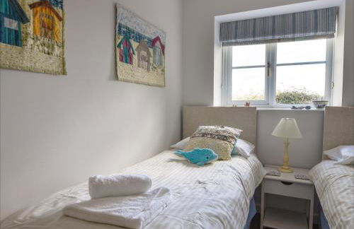 East Barn - Photo 13