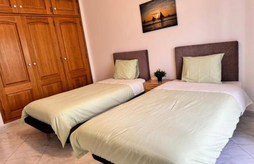 Adrimar - Beachfront Sea View 2BR Apartment in a prime location - Foto 9