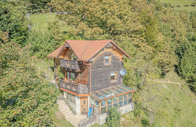 Pool & Wellness Chalet Sunshine - Photo 1