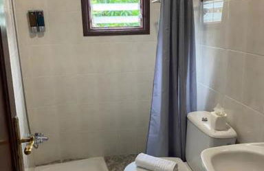 Habitación en Terraza de Apartamentos Playa Hermigua - Foto 5