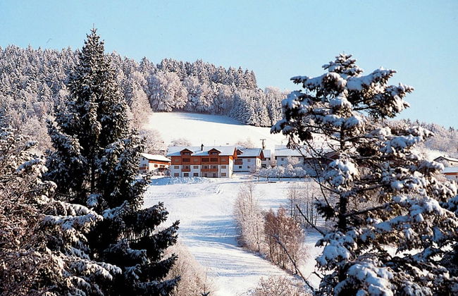 Alpine View Wellness Escape - Photo 25