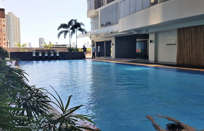 Cozy Pad in Heart of Makati HiSpeed WiFi - Foto 20