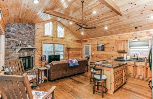 Brand New 2BR2BA Cabin Cherry Log Big Hot Tub Views - Foto 13