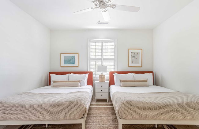 Cast Away by Avantstay Stunning Modern Home Near Beach w/ Two Kitchens - Foto 27