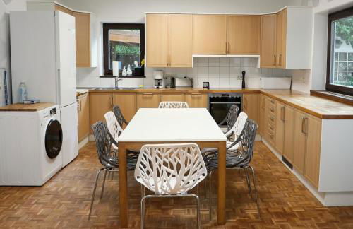 10 min subway U-Bahn to Marienplatz 130 m2 - 4BR - 2Bath - Foto 17